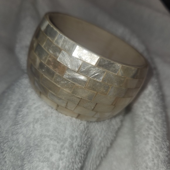 Mother of Pearl Shell Mosaic Bangle Bracelet Iridescent Cream Wide Cuff 2 Inch